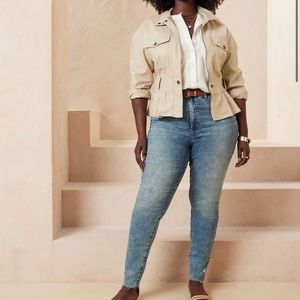 Banana Republic Factory Curvy High-Rise Raw-Hem Skinny Jean